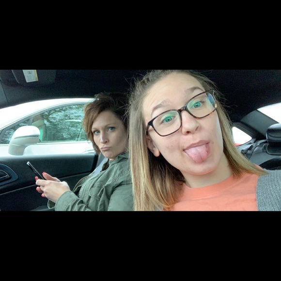 Meet your Posher, Gracie - Picture 1 of 1